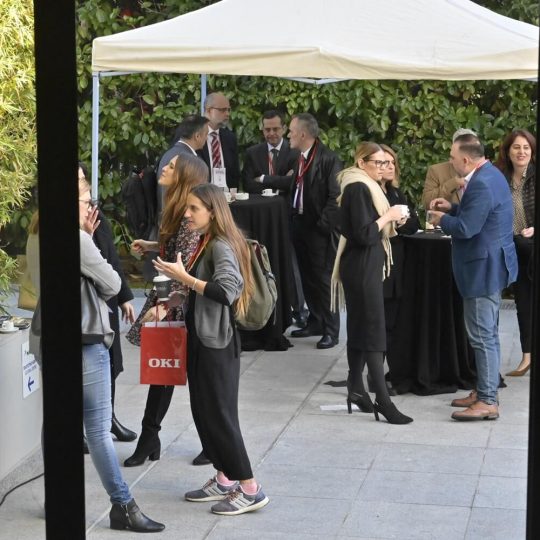 https://unified-commerce.boussiasevents.gr/wp-content/uploads/2024/08/omni_6-1-540x540.jpg